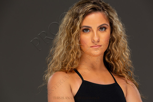 Alysse Dinoff-523
